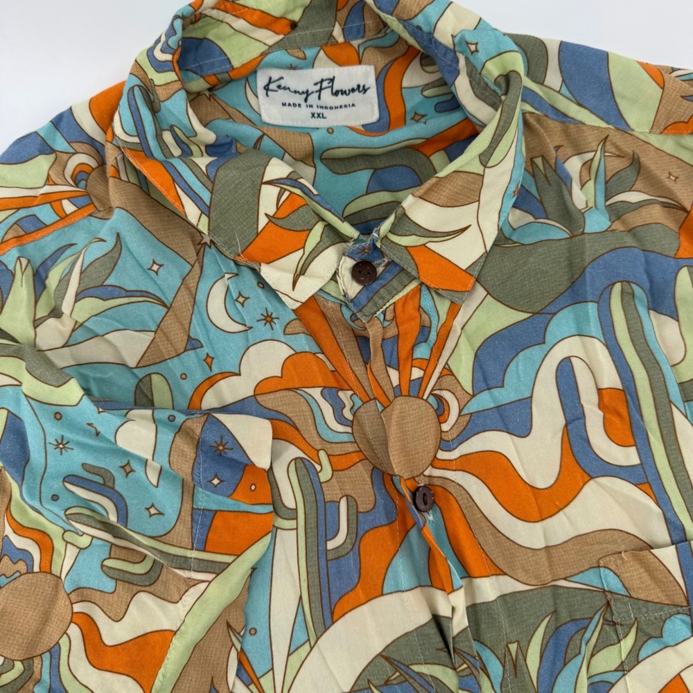 Kenny Flowers Mens XXL Psychedelic Desert Cactus Rayon Short Sleeve Button Shirt